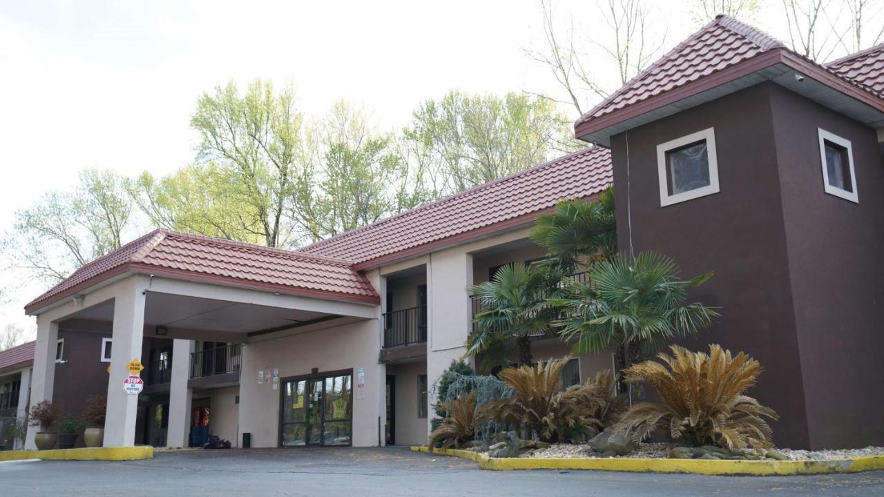 Motel 6 Atlanta Ga Atlanta Airport East Eksteriør billede