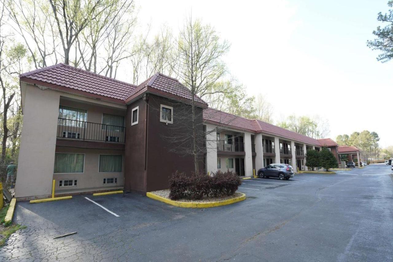 Motel 6 Atlanta Ga Atlanta Airport East Eksteriør billede